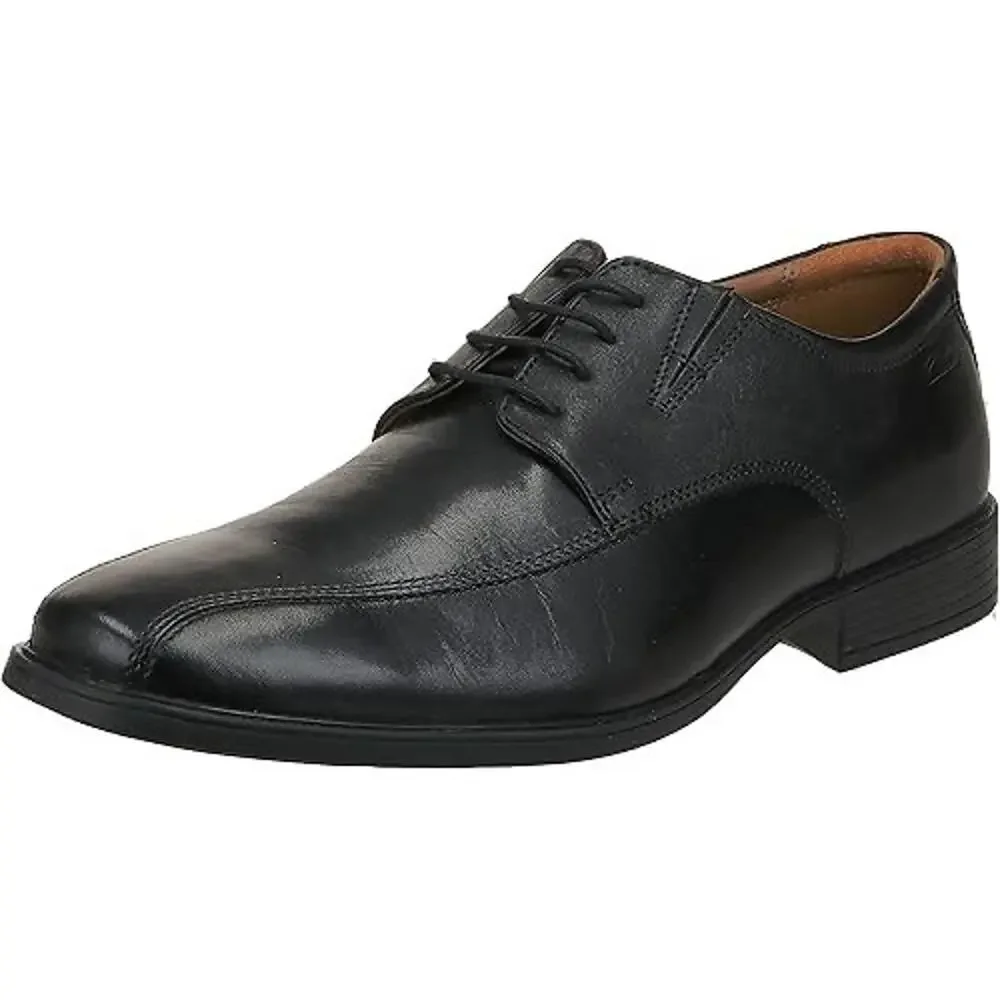 Clarks brand new